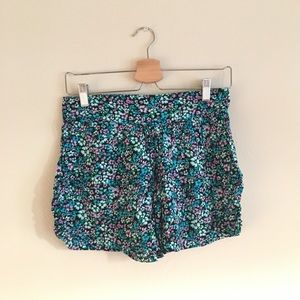 Floral flowy shorts